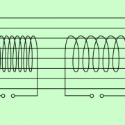 Ändert sich die Stärke des Magnetfeldes, so wird in den Spulen eine Spannung induziert. Der Betrag der Spannung hängt u.a. von der Windungszahl ab. 